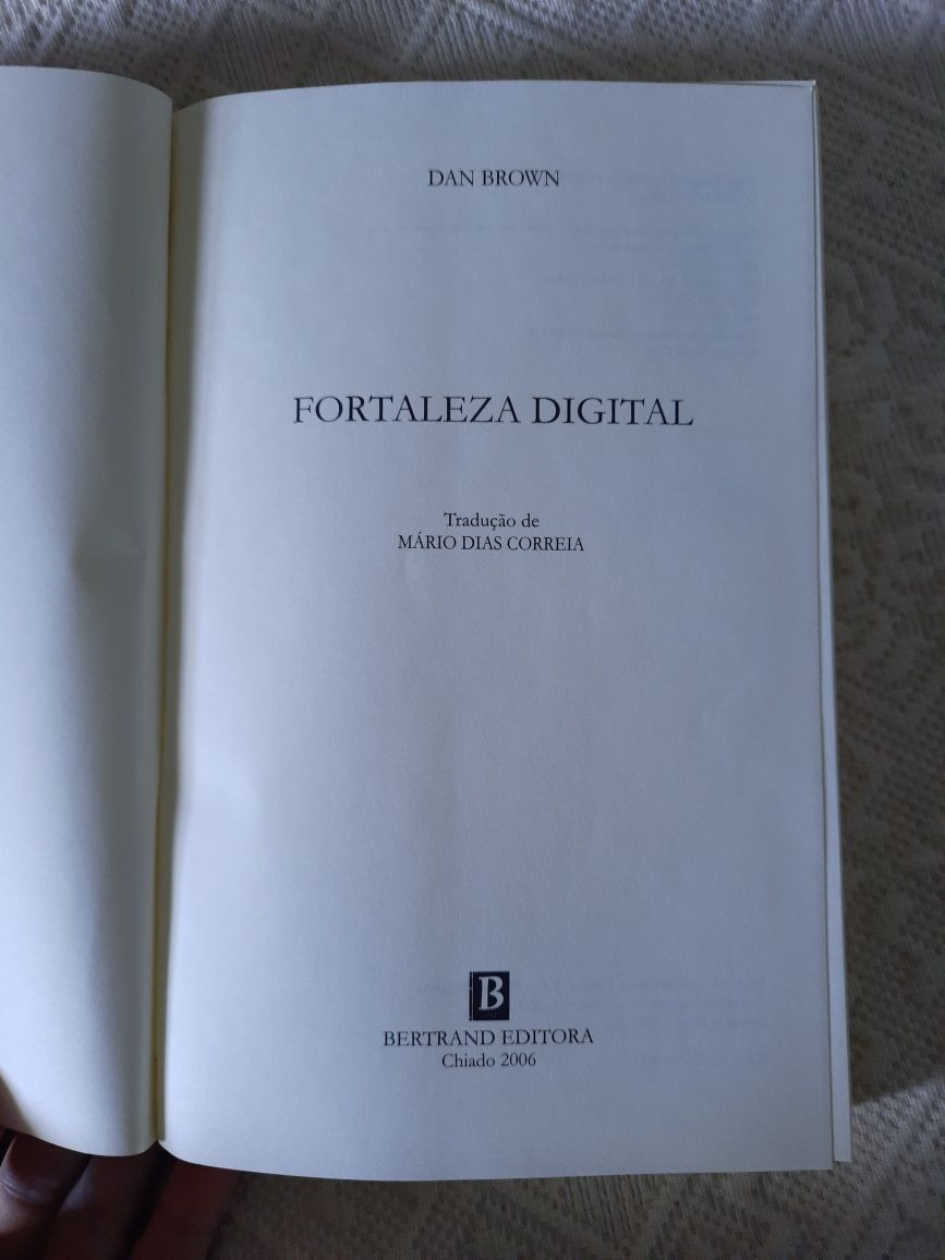 Dan Brown "Fortaleza Digital"