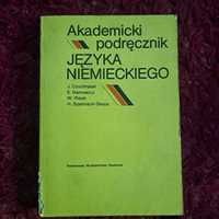 "Akademicki podręcznik języka niemieckiego"  J. Czochralski i inni