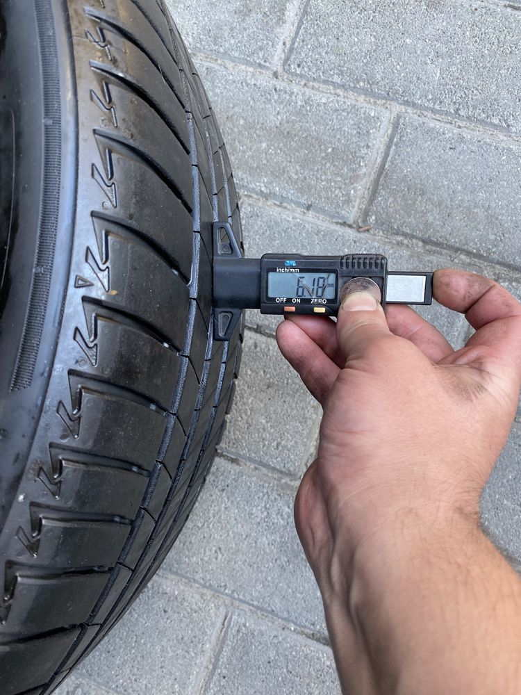 245/40/R19 Bridgestone Turanza T005