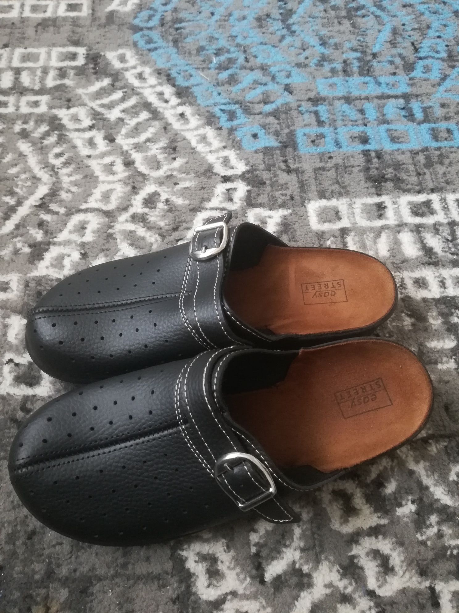Buty medyczne. Nowe. Okazja.