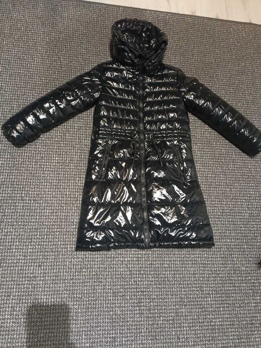 Sprzedam płaszczyk dziewczęcy 134