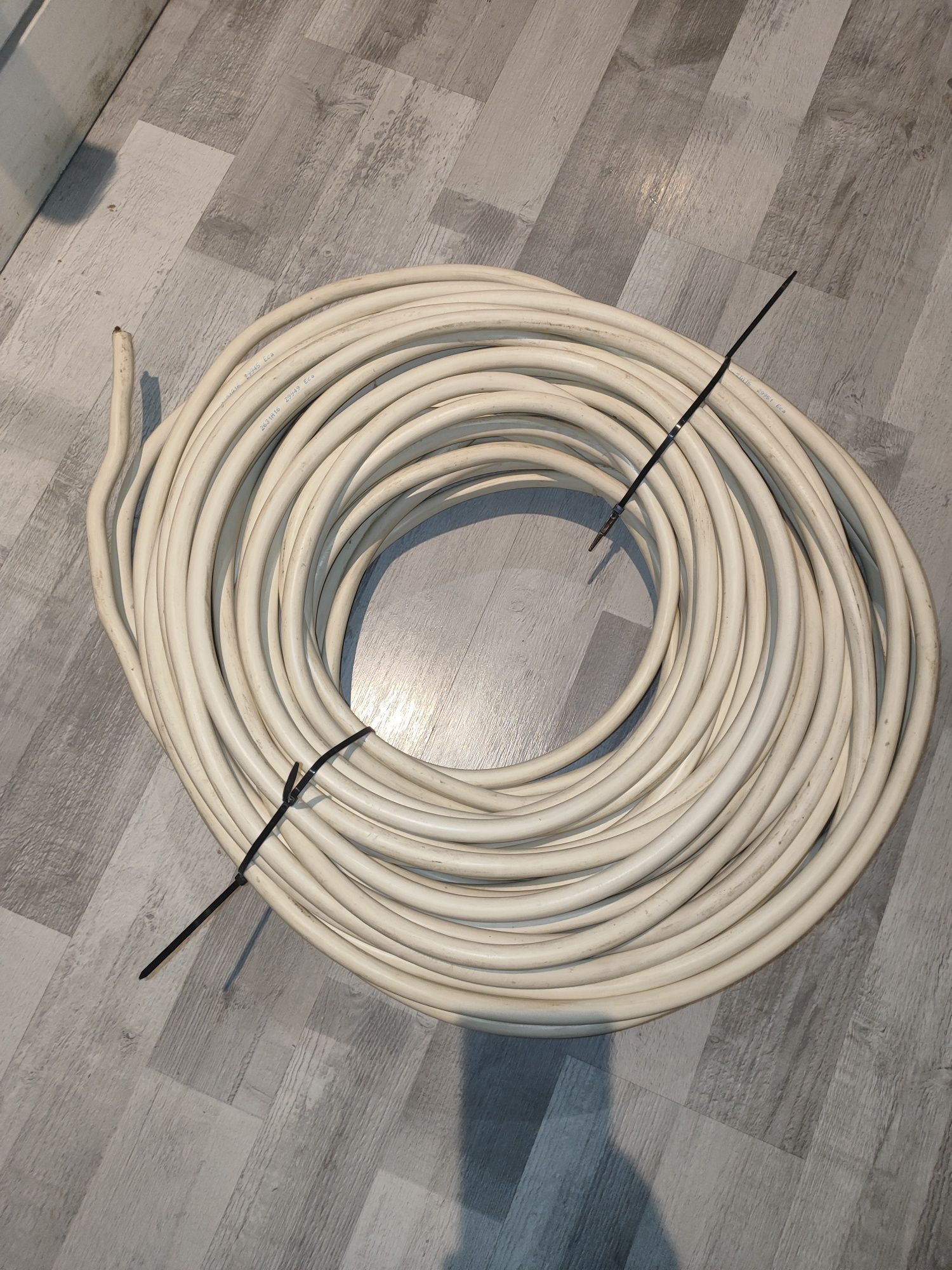 Przewód 5x6m² 63m