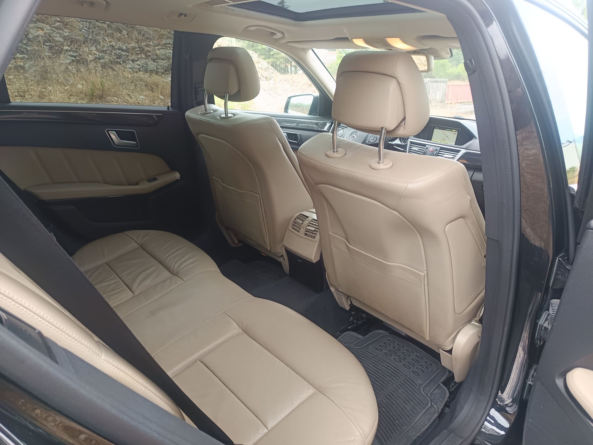 Mercedes E220 ano 2012
