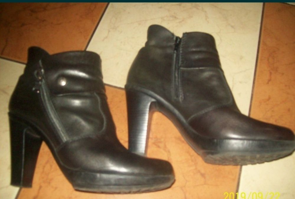 Lasocki kozaki skóra rozm 40