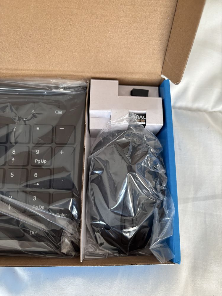 Combo Teclado + Rato HP (Sem fios)