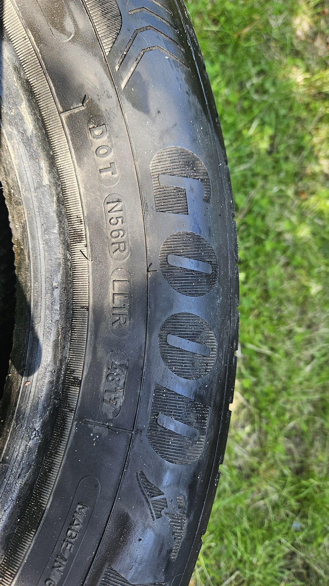 2x Opony Goodyear Efficient Grip 225/55R16 Bieżnik 5mm Stan BDB
