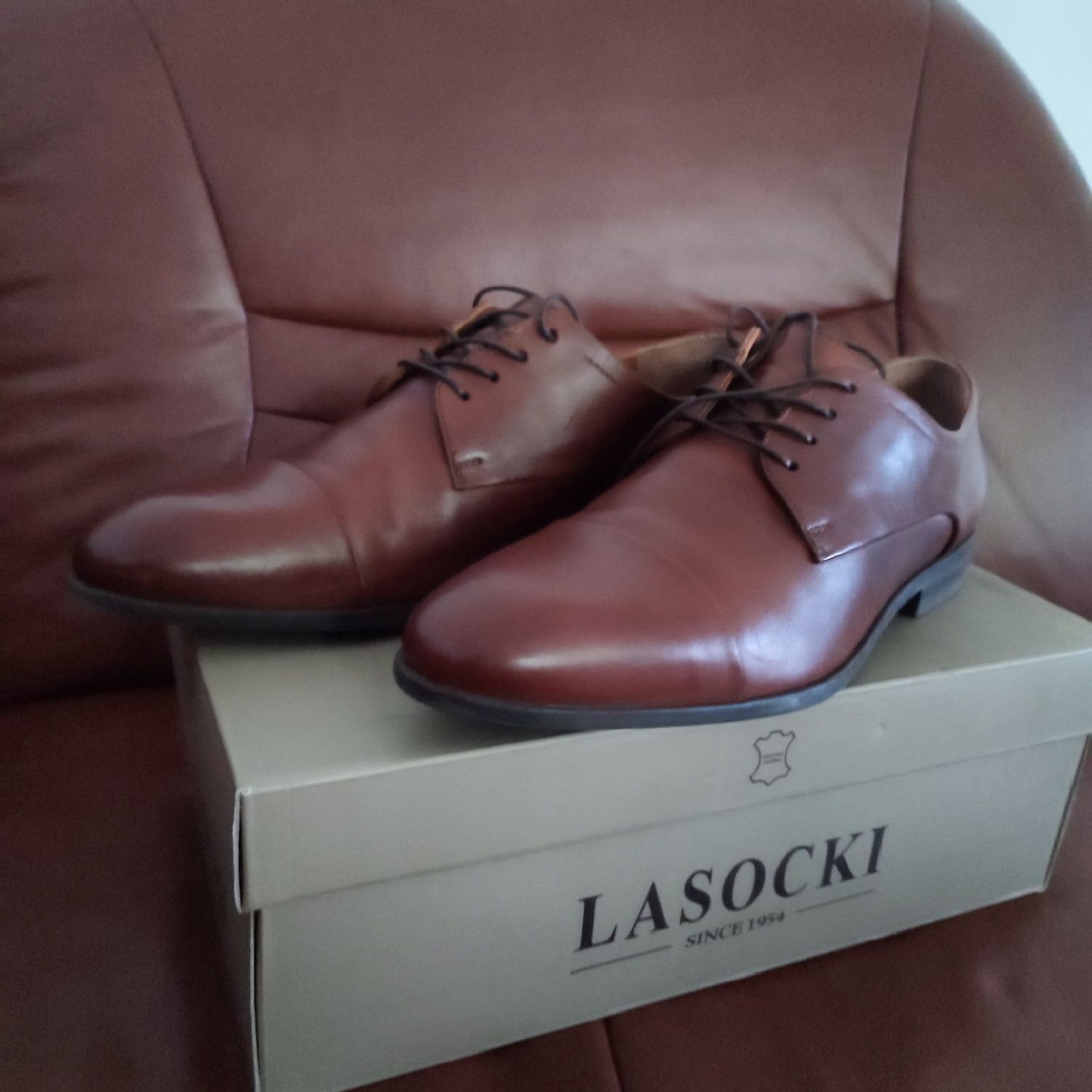 Półbuty buty pantofle męskie wizytowe Lasocki