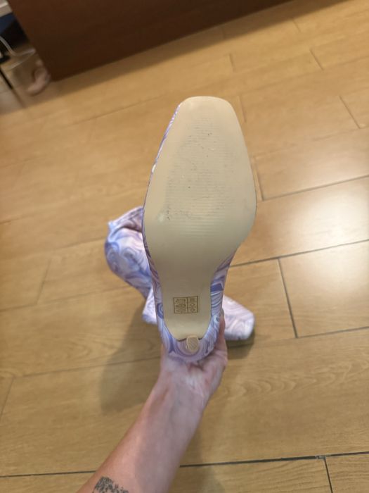 Botas nunca usadas