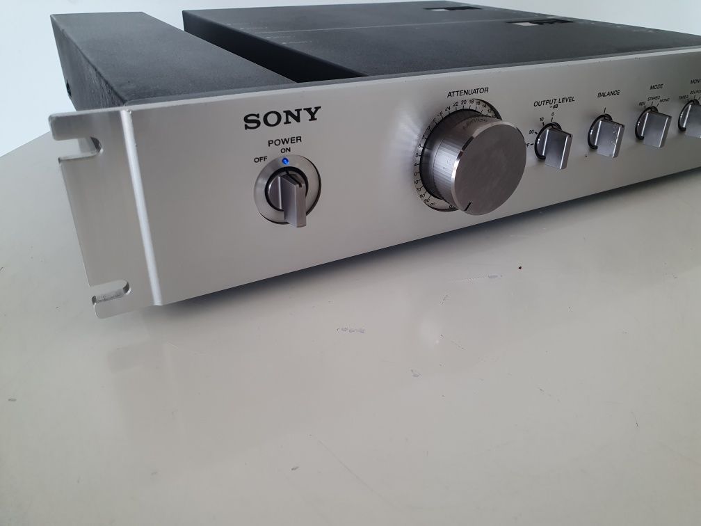 Sony TA-E88 , kolekcjonerski przedwzmacniacz  , pre amp