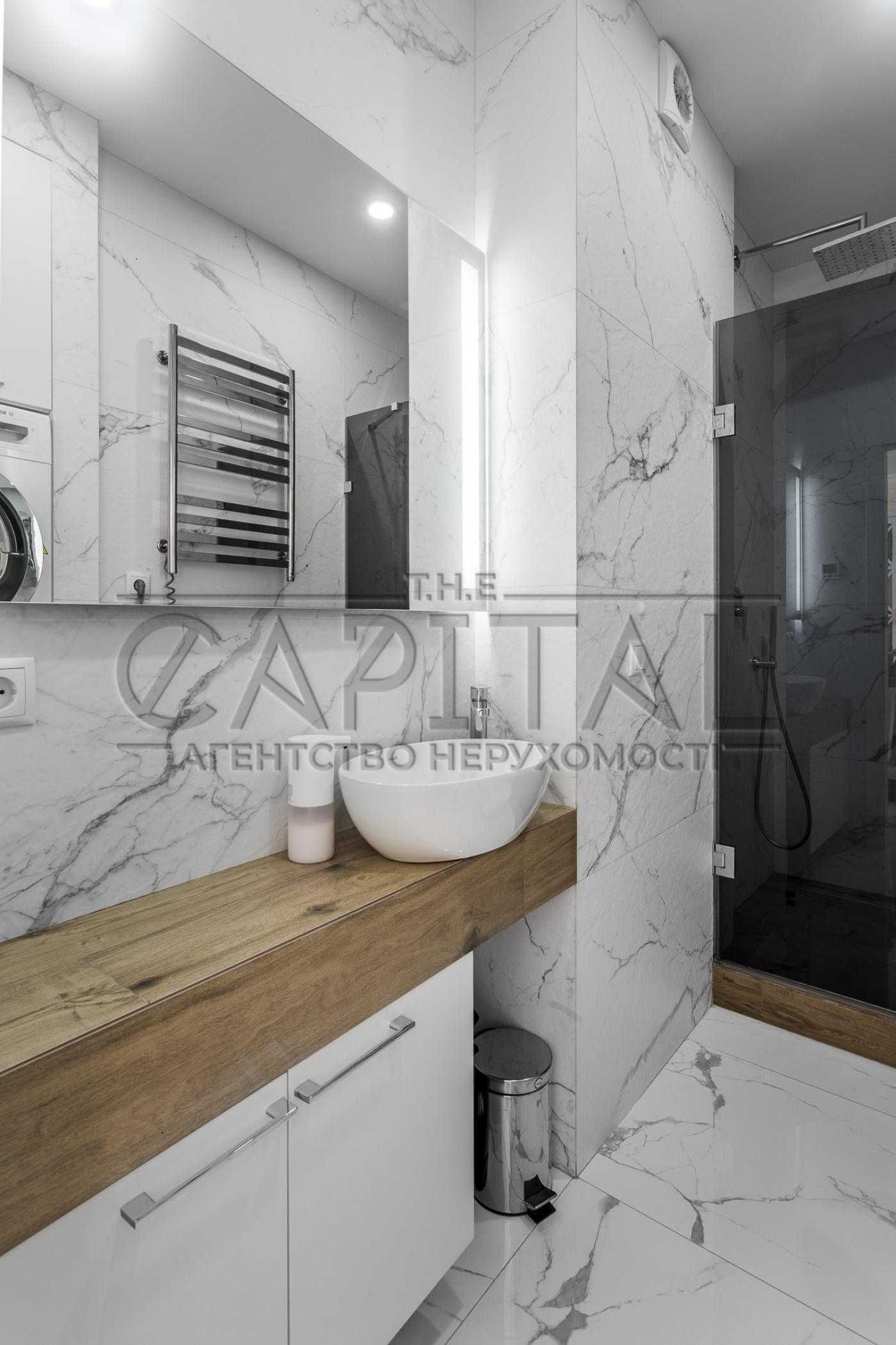 Продаж 2к квартири 98м2, вул. Ернста, Солом'янський р-н