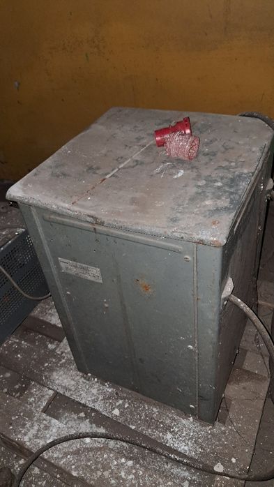 Prostownik Bester BSG 24/100 24V mocny