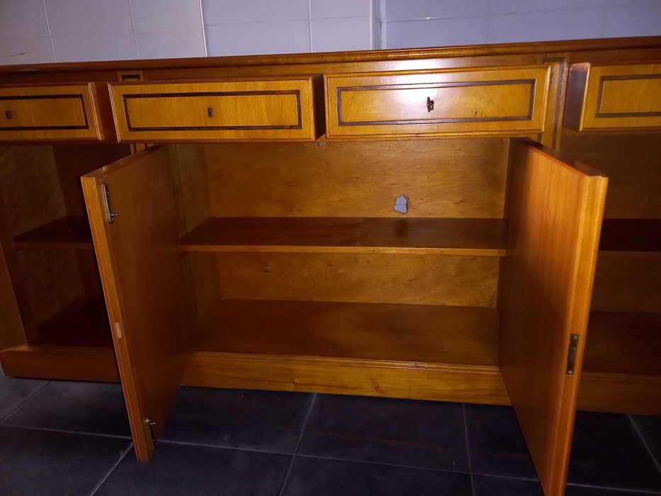 Aparador de Madeira Pinho