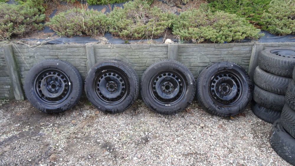 Opony zimowe Volskwagen 5x112 stalówki R16 (19)
