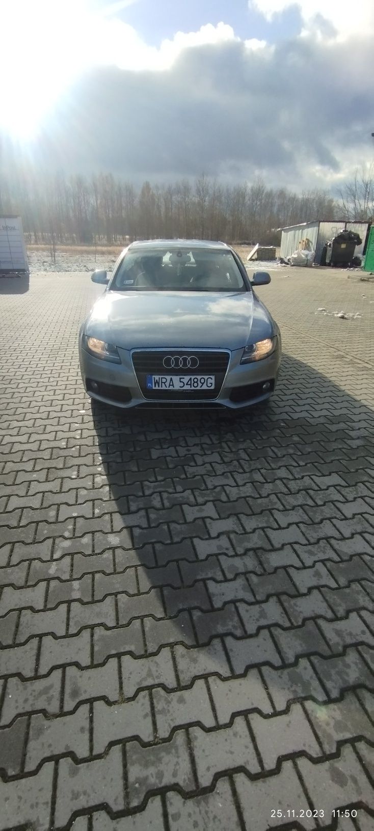 Audi a4b8 2.0tdi 143km