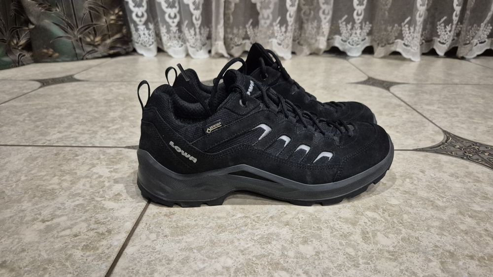 Кросівки Lowa gore-tex  натуральна замша