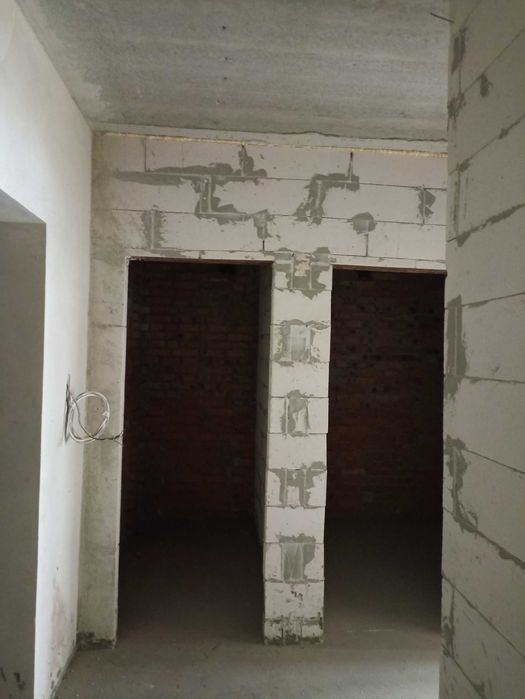 Продаж двохкімнатної квартири на вулиці Пулюя Франківський район