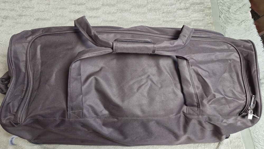 Сумка - валіза величезна велетень 140 літрів ! Paris LYS