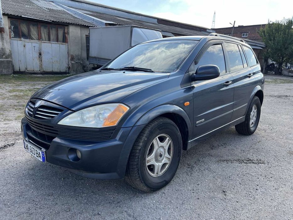 Ssang Yong Kyron 2006рік 2л дизель повний привід 4х4