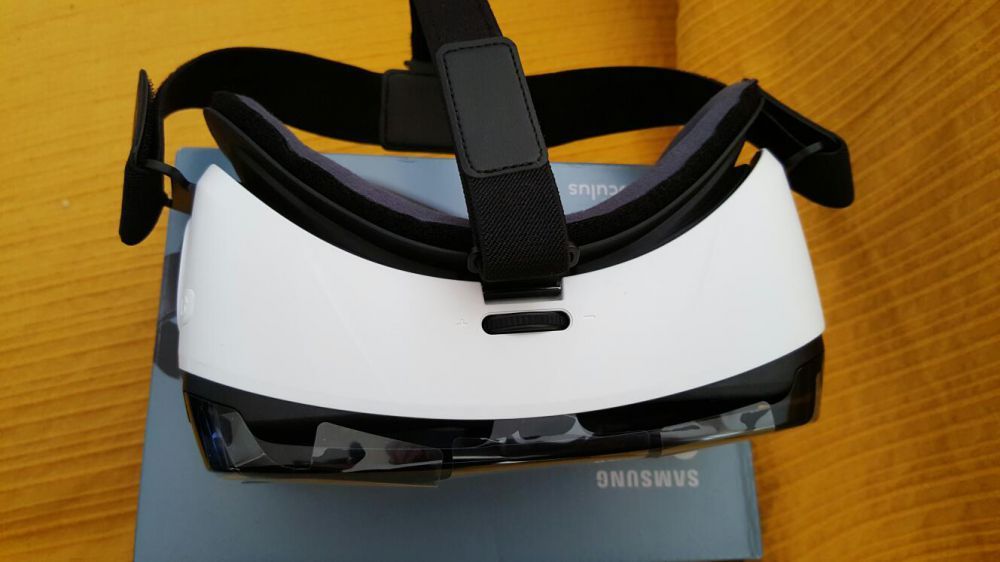 Samsung 3d vr oculus