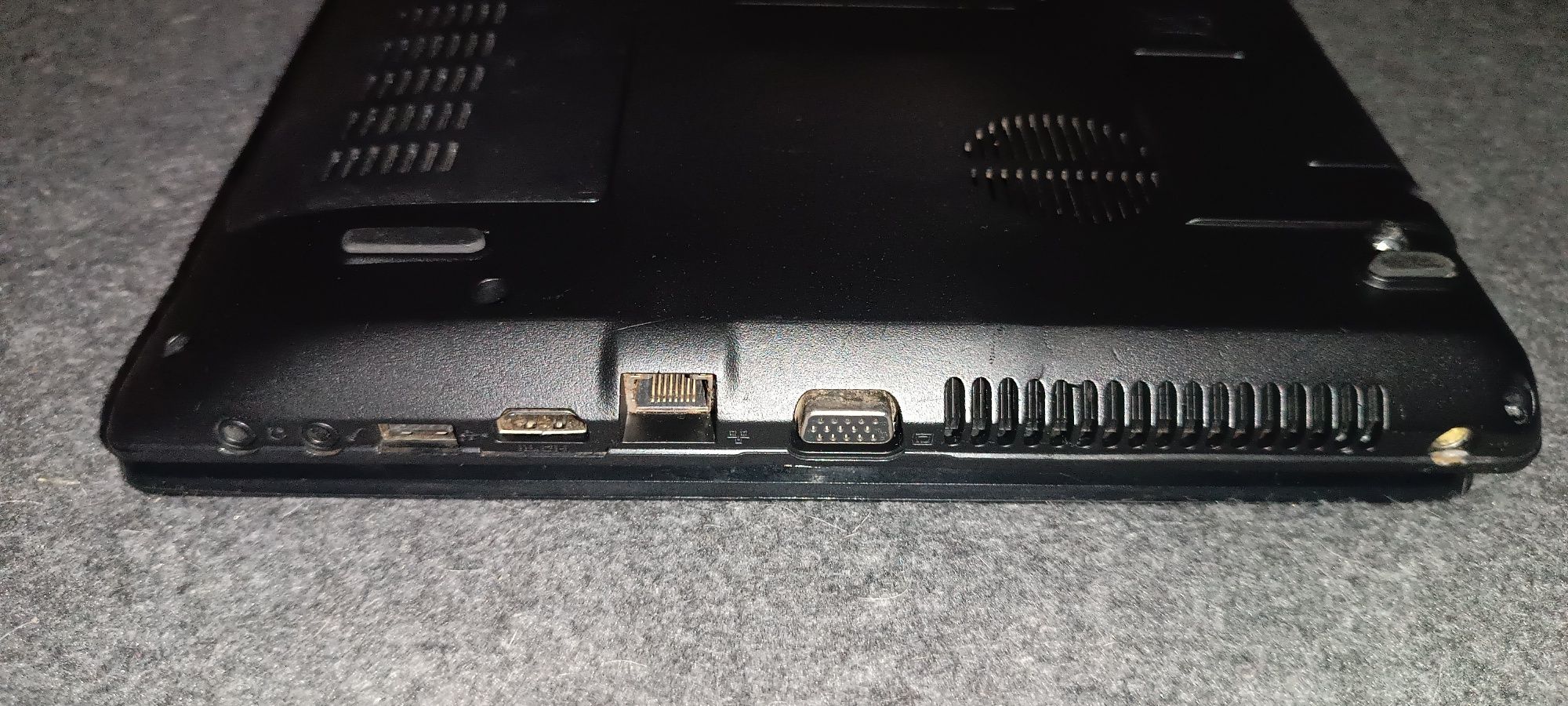 Отличный быстрый ноутбук ACER 5742 i7 620m