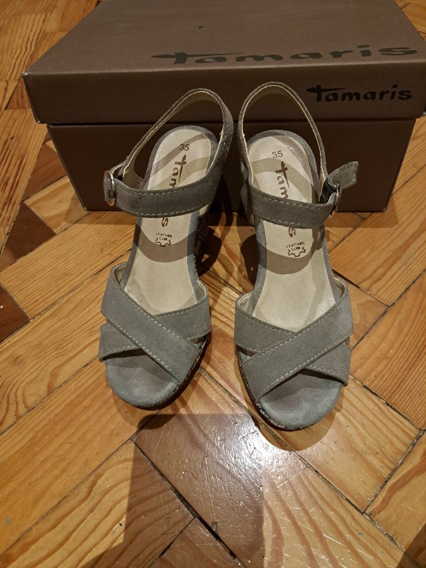 Elegantes Sapatos Tamaris 35