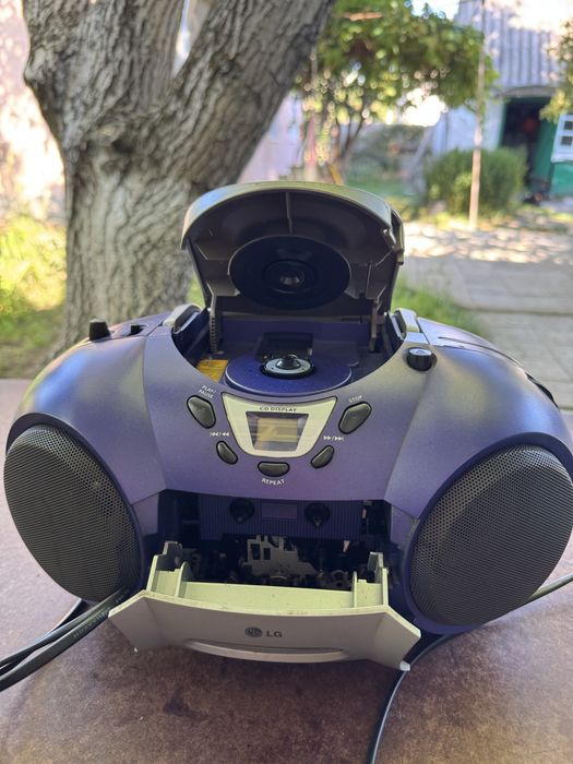 Продам магнитофон