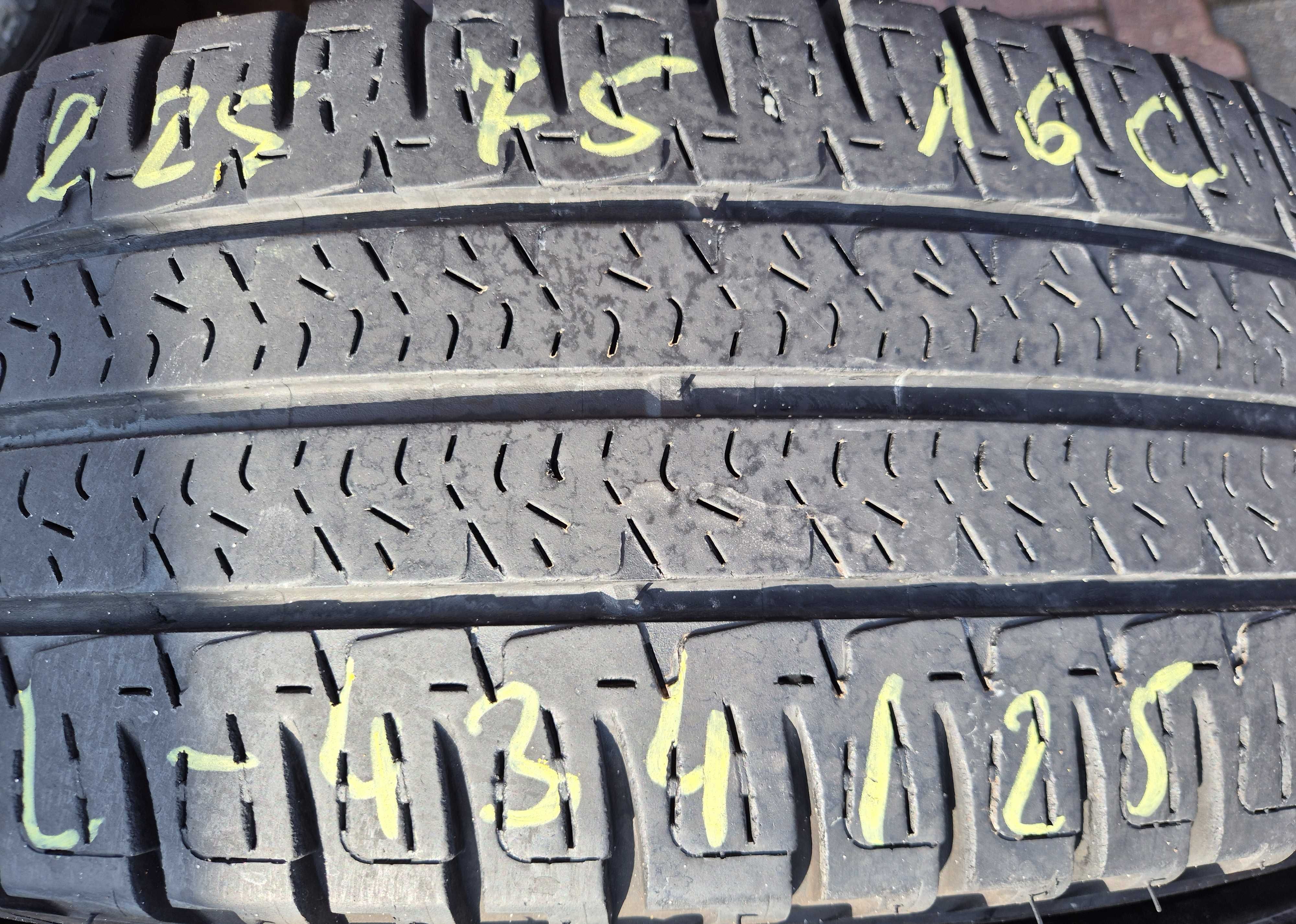 225/75r16C CP (L434/25)006 2szt 6mm 19r AgilisCamping MICHELIN LETNIE
