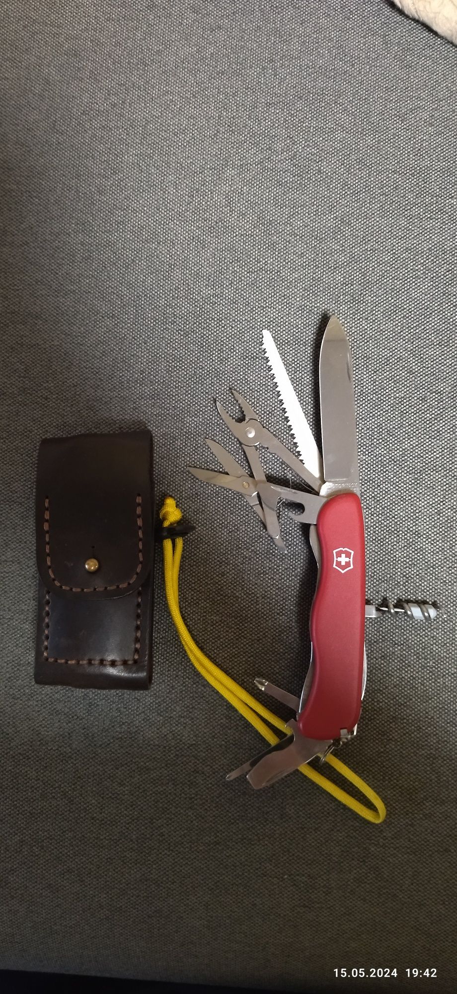 Victorinox Hercules