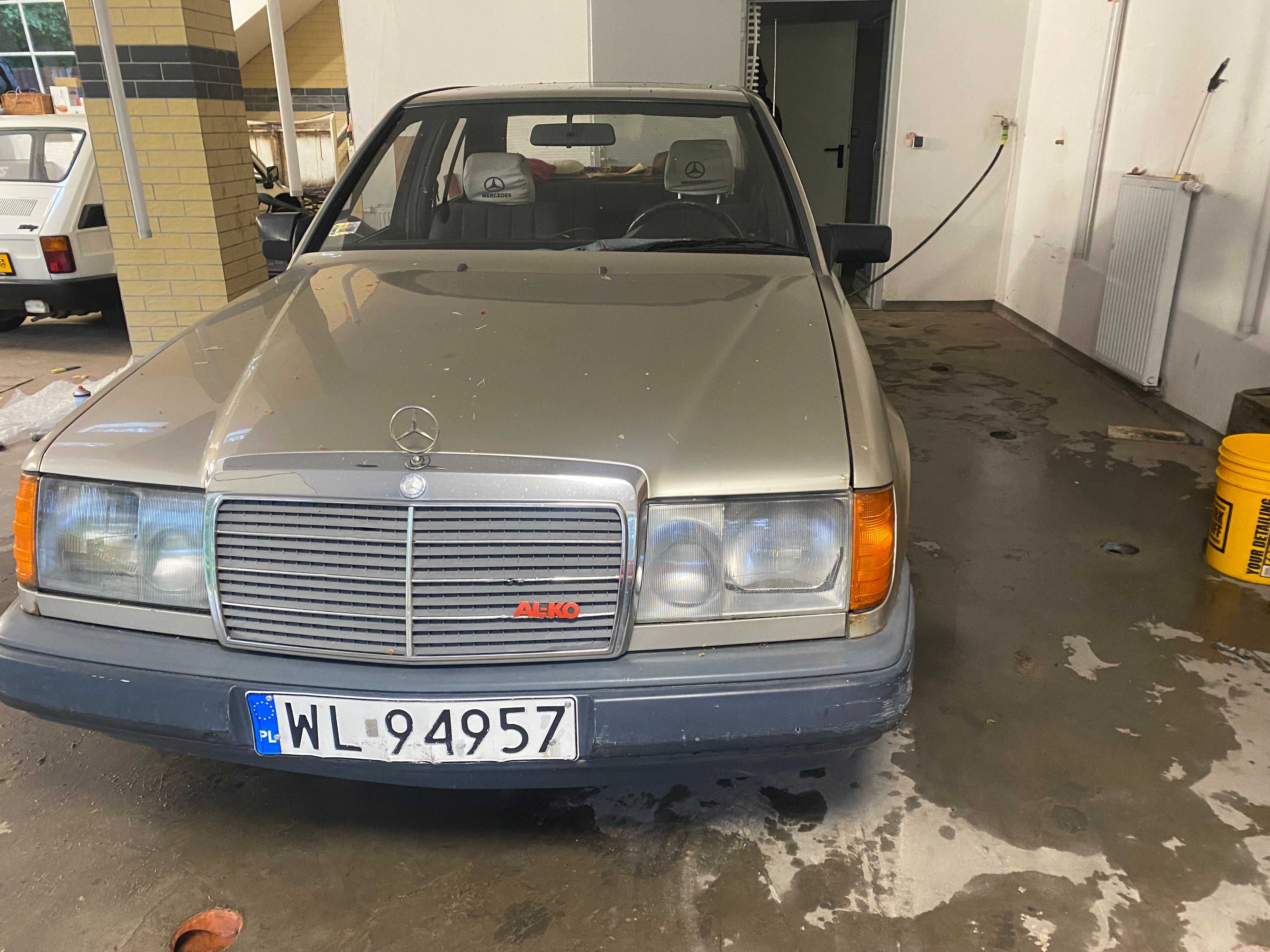 W124 2szt 300E-24 i 200D + masa części