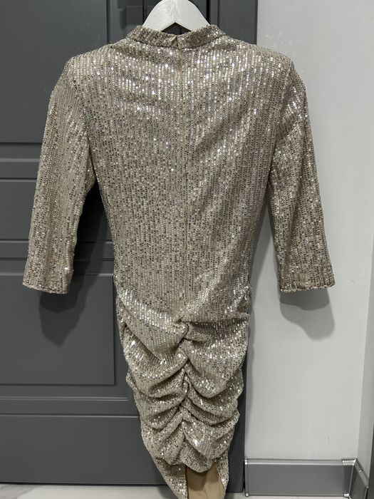 Платье мини. Нарядное и яркое