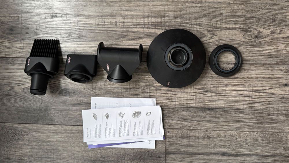 Фен Dyson Supersonic HD07 (оригінал, США версія 120V)  Повний комплект