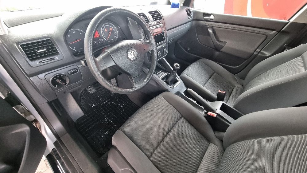 Volkswagen Golf V 1.9 TDI Klimatronik bez DPF
