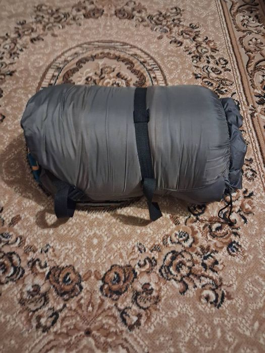 Продам спальний мішок