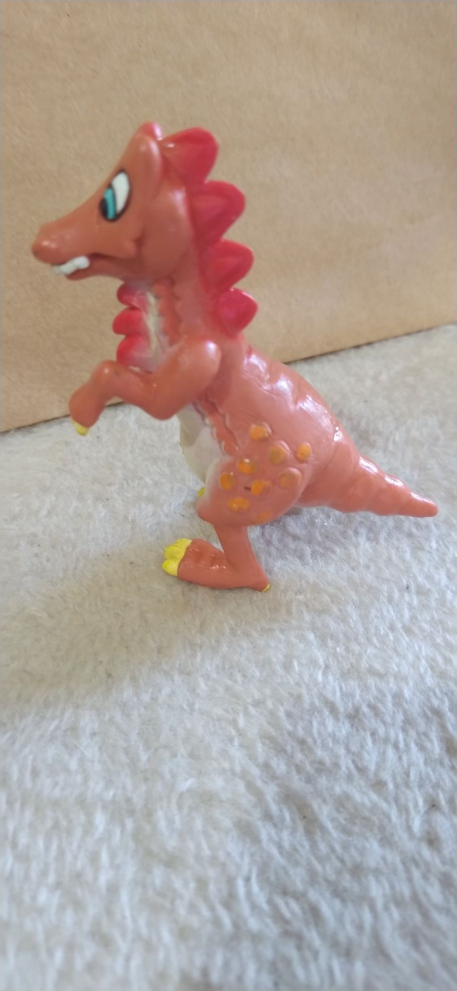 Dinossauro 1993 MB