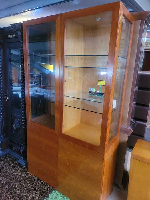 Cristaleira - óptimo estado geral