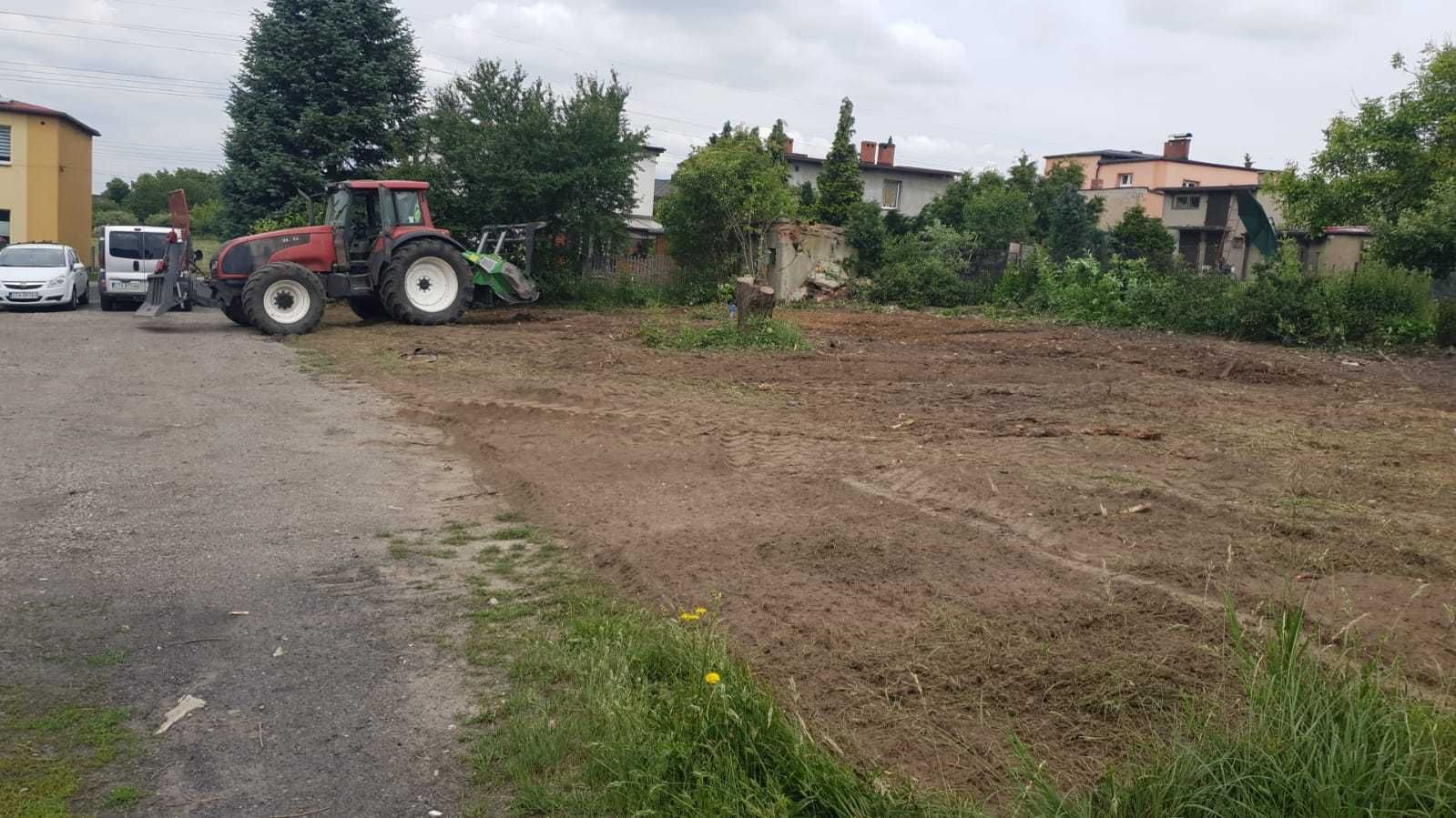 MULCZER LEŚNY oraz WGŁĘBNY wycinka drzew Czyszczenie działki