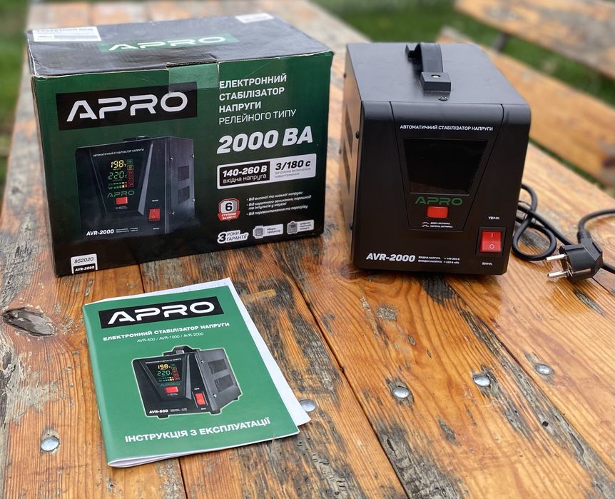 Стабілізатор Apro 2000VA