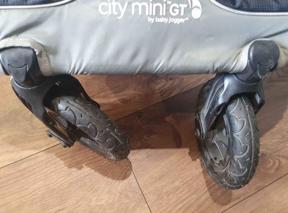 Wózek bliźniaczy Baby jogger city mini double GT