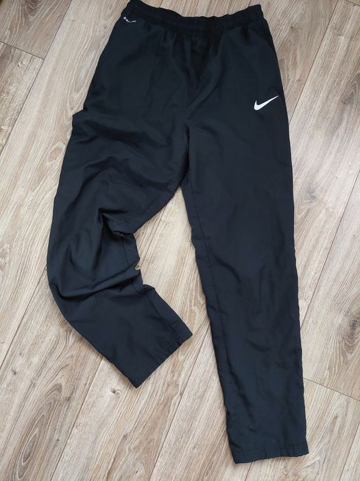 Spodnie Nike  damskie  rozm M