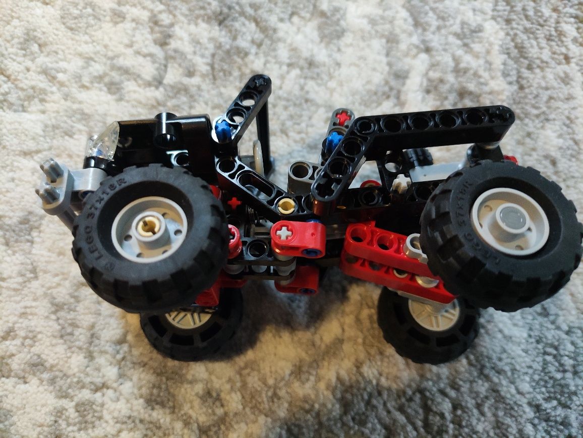 LEGO 8066 Technic Samochód terenowy 2011 rok 100% kompletny