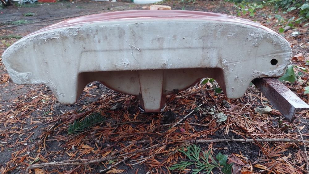 Umywalka brązowa prl.