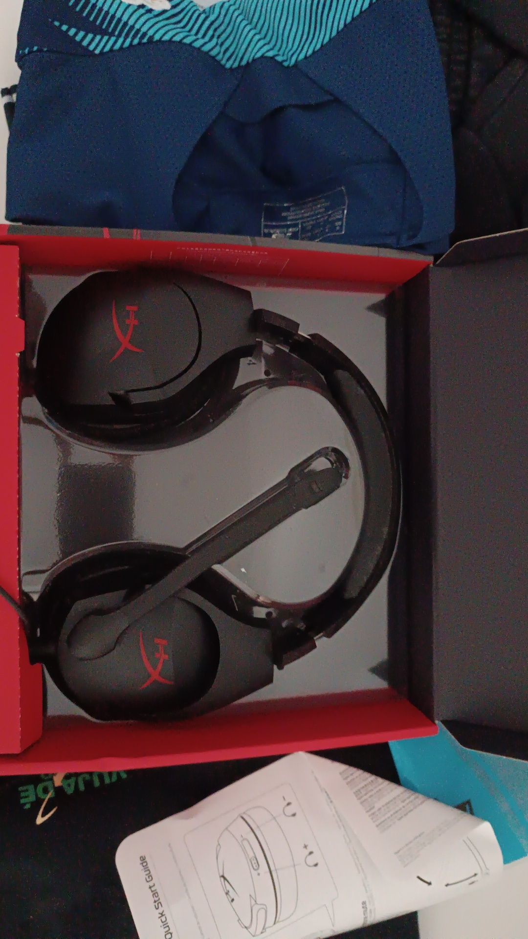 Fones hyperX com microfone