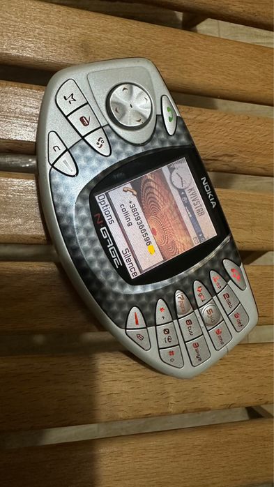 Nokia N-Gage телефон консоль