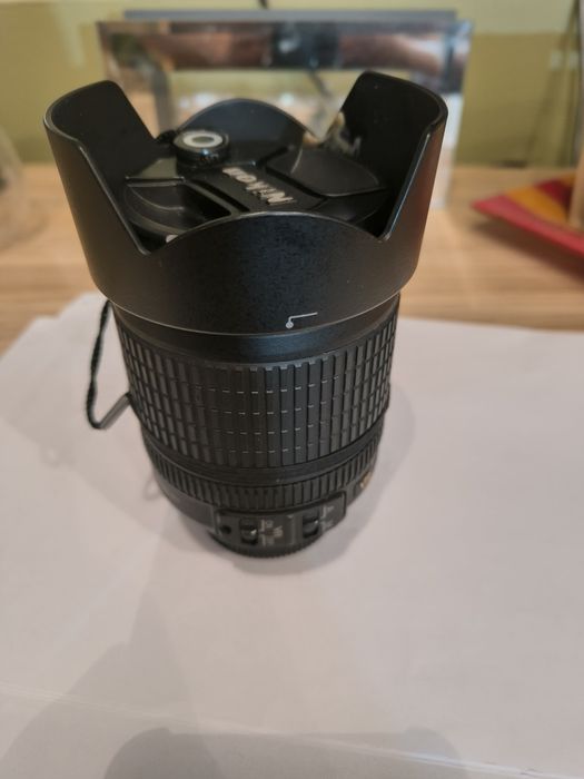 Obiektyw Nikon 18-105 vr