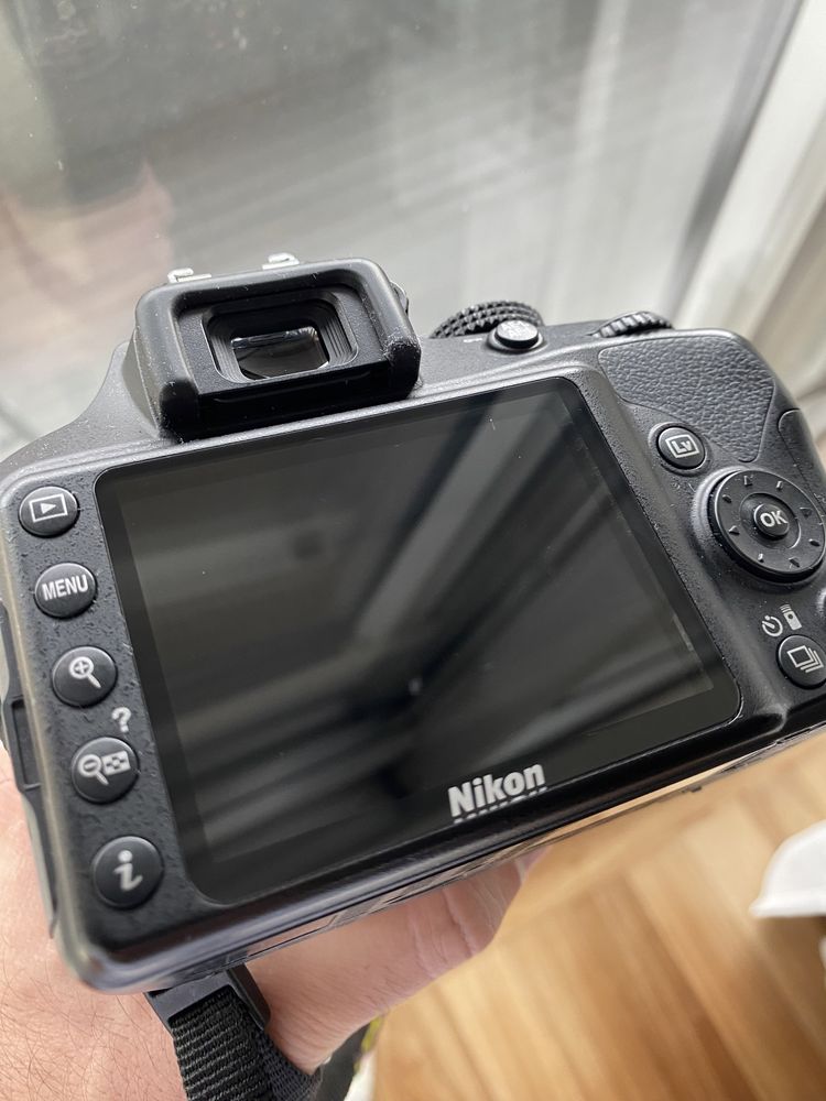 Nikon D3400 + AF-P DX 18-55mm