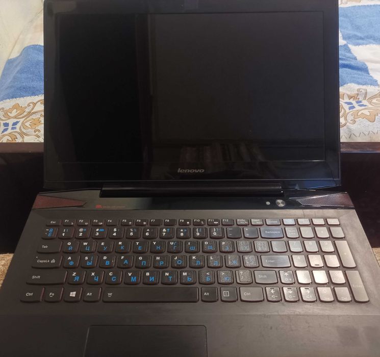 Ноутбук Lenovo y50-70
