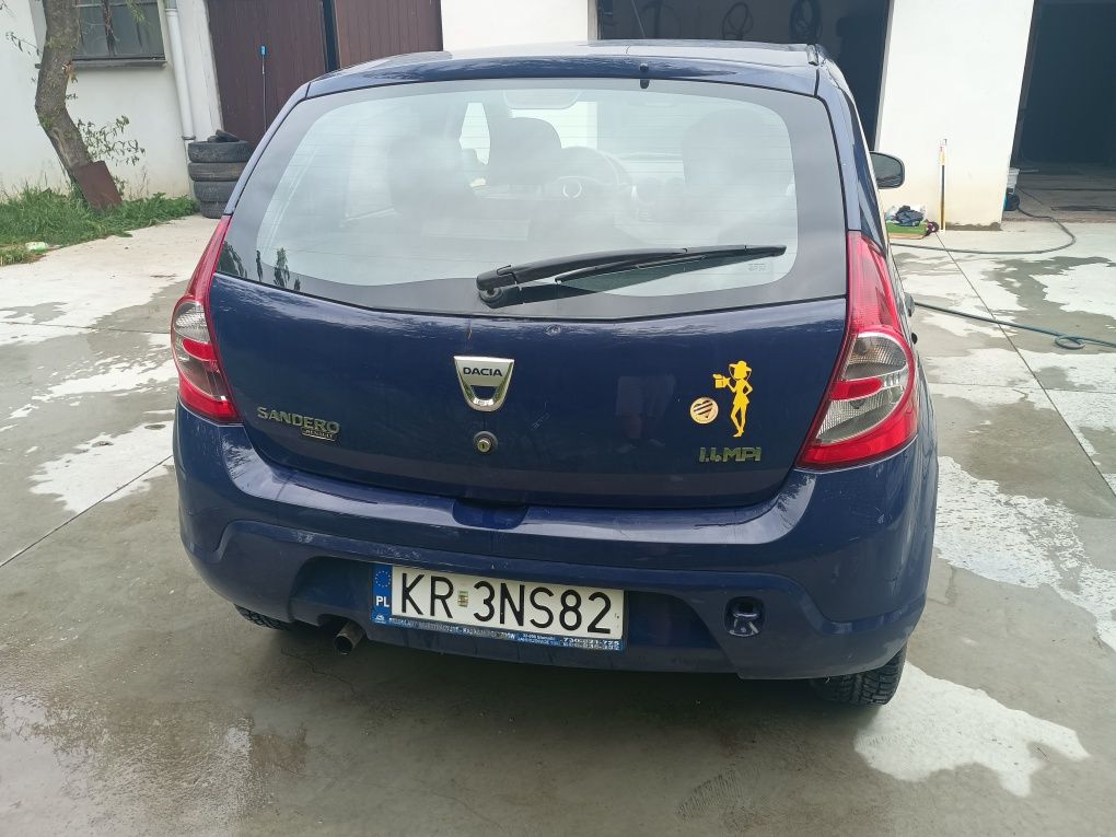 Dacia Sandero 2009 rok 200 000 km Stan siadać i jeździć. Niebieska