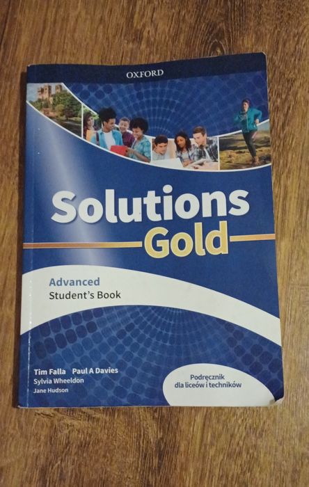 Solutions gold advanced students book