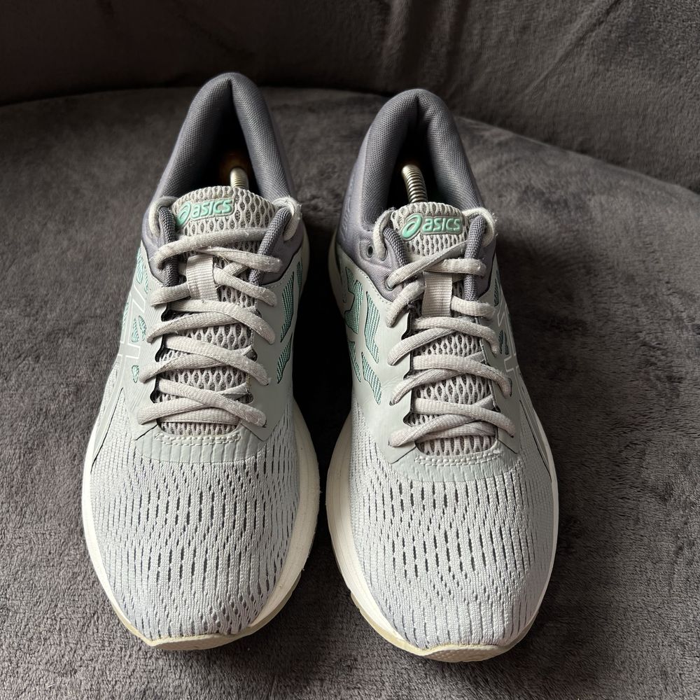 Жіночі кросівки Asics Gel-flux 5. P. 40. Ідеал!!!