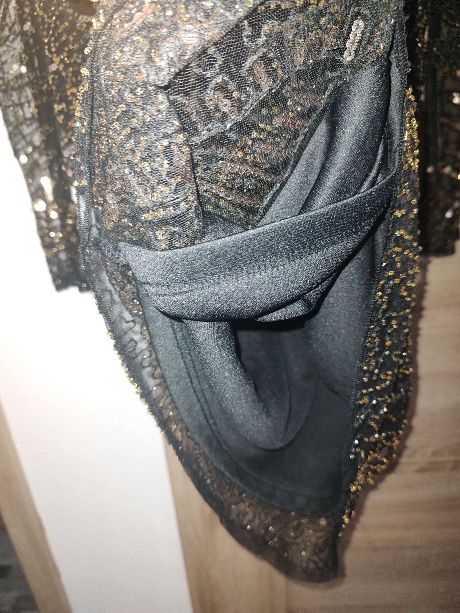 Sukienka wieczorowa cekiny styl Gatsby plus rękawiczki